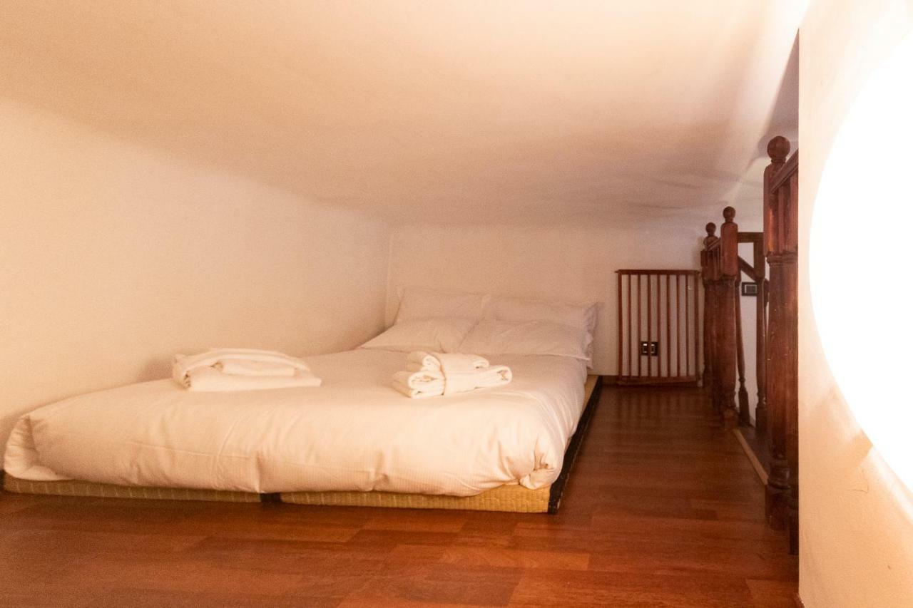 Studio Alzaia 54 Navigli มิลาน ภายนอก รูปภาพ