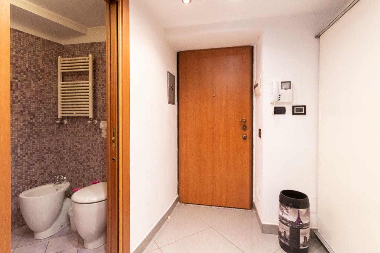 Studio Alzaia 54 Navigli มิลาน ภายนอก รูปภาพ